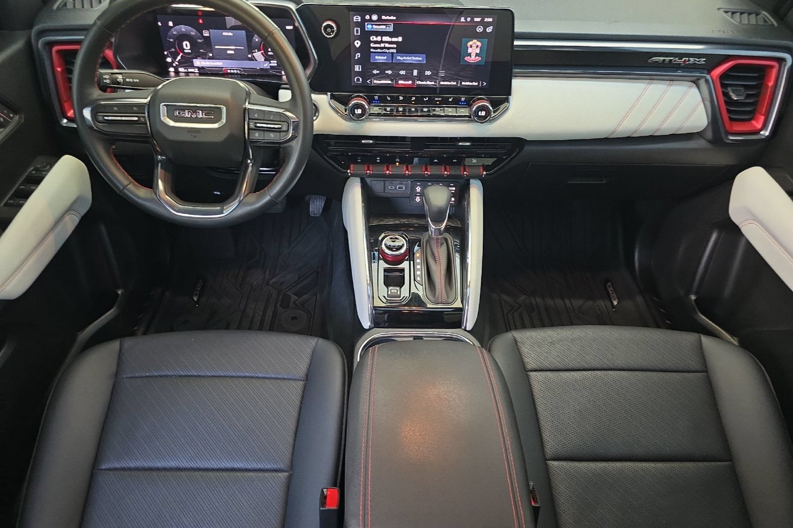 Used 2023 GMC Canyon AT4X AWD/4WD image 13