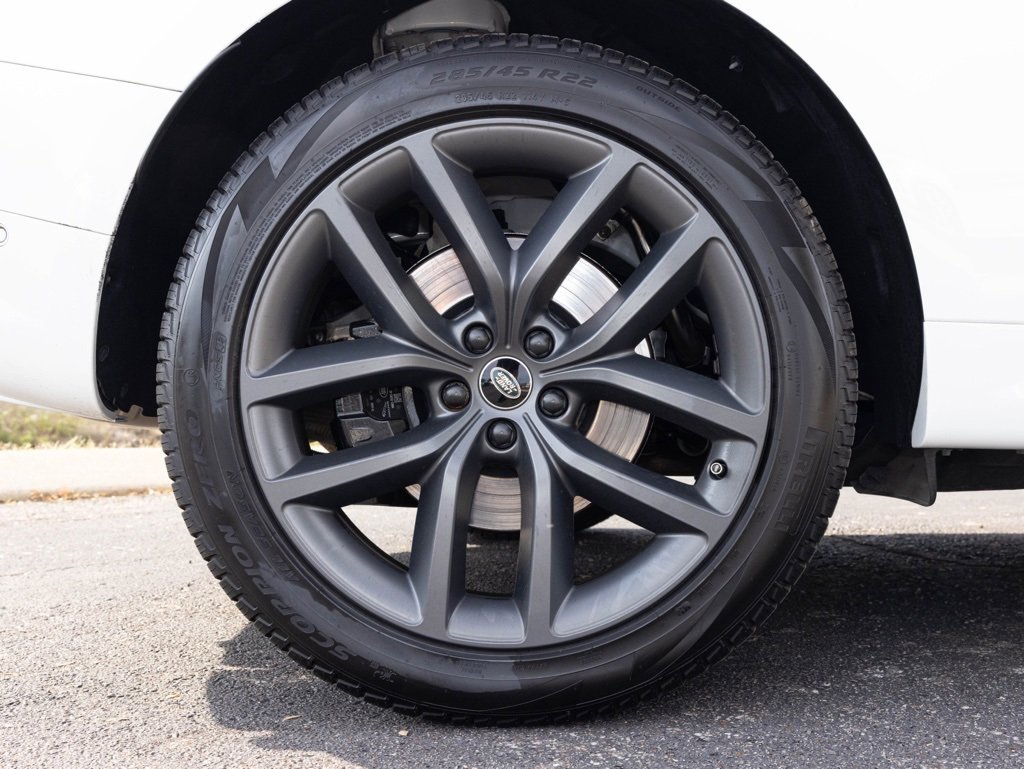 Used 2023 Land Rover Range Rover Sport SE Dynamic image 51