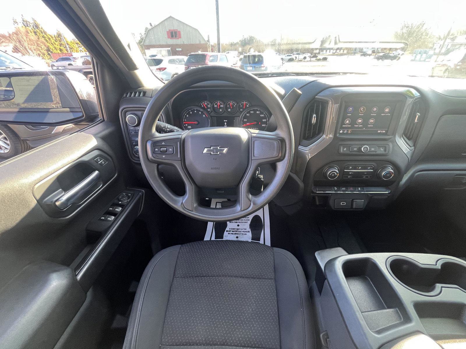 Used 2020 Chevrolet Silverado 1500 Custom Trail Boss w/ Custom Convenience Package image 4