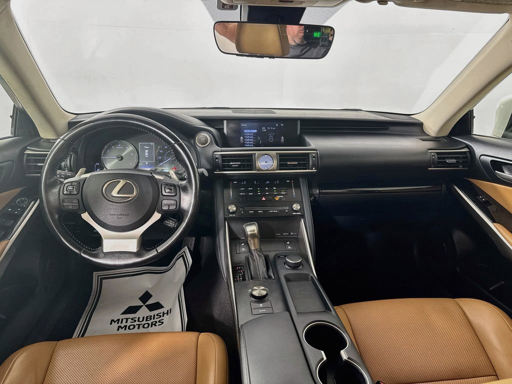 Used 2017 Lexus IS 300 F Sport AWD/4WD image 23