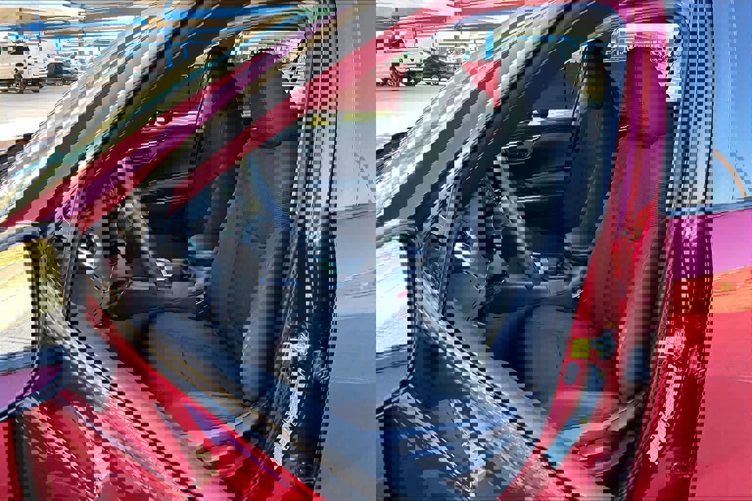 Used 2019 Toyota RAV4 LE w/ All Weather Liner Package image 8