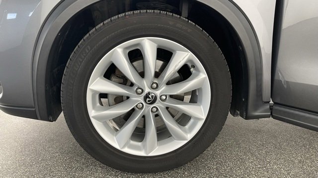 Used 2019 INFINITI QX50 Essential image 52