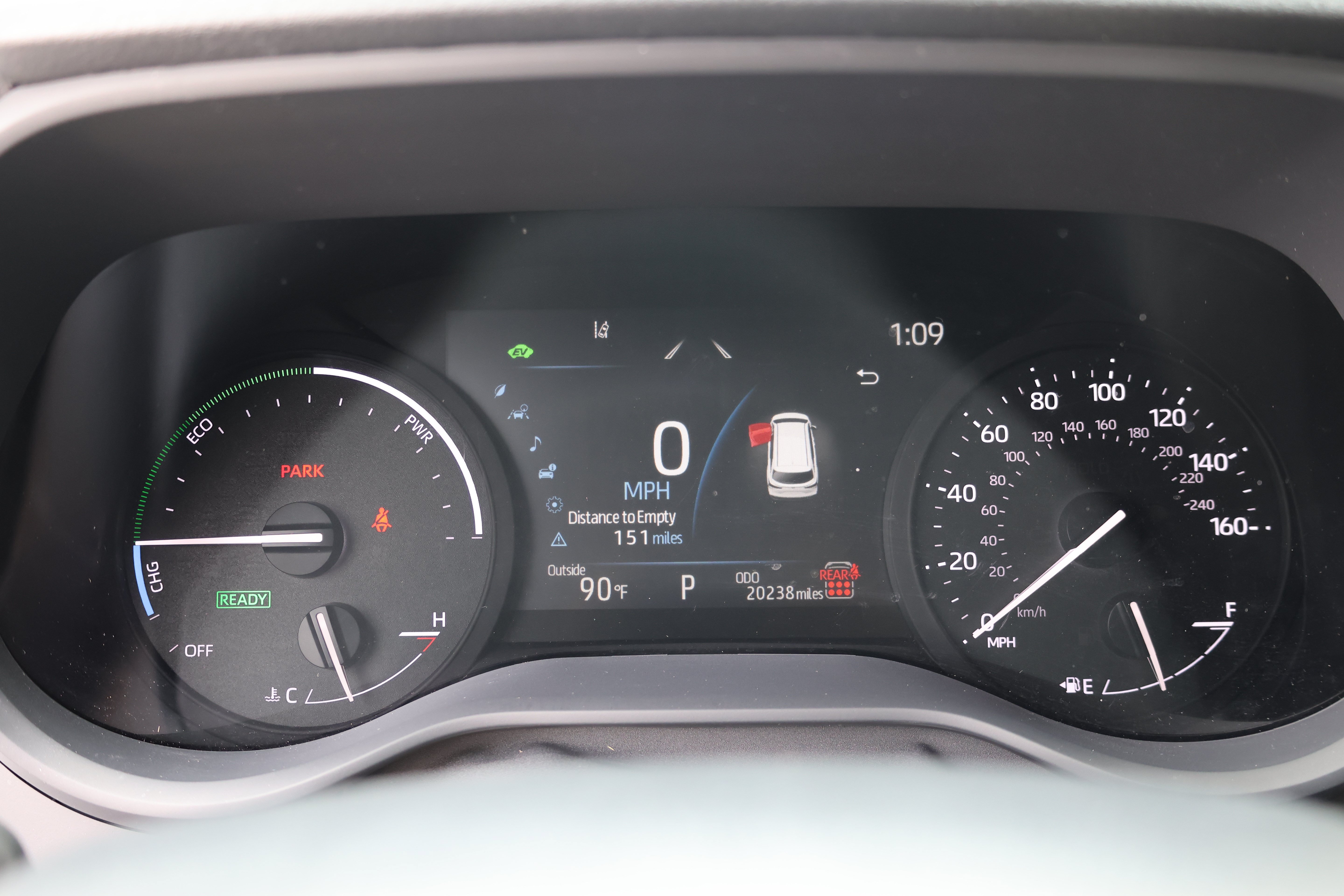 Certified 2025 Toyota Sienna XLE FWD image 35