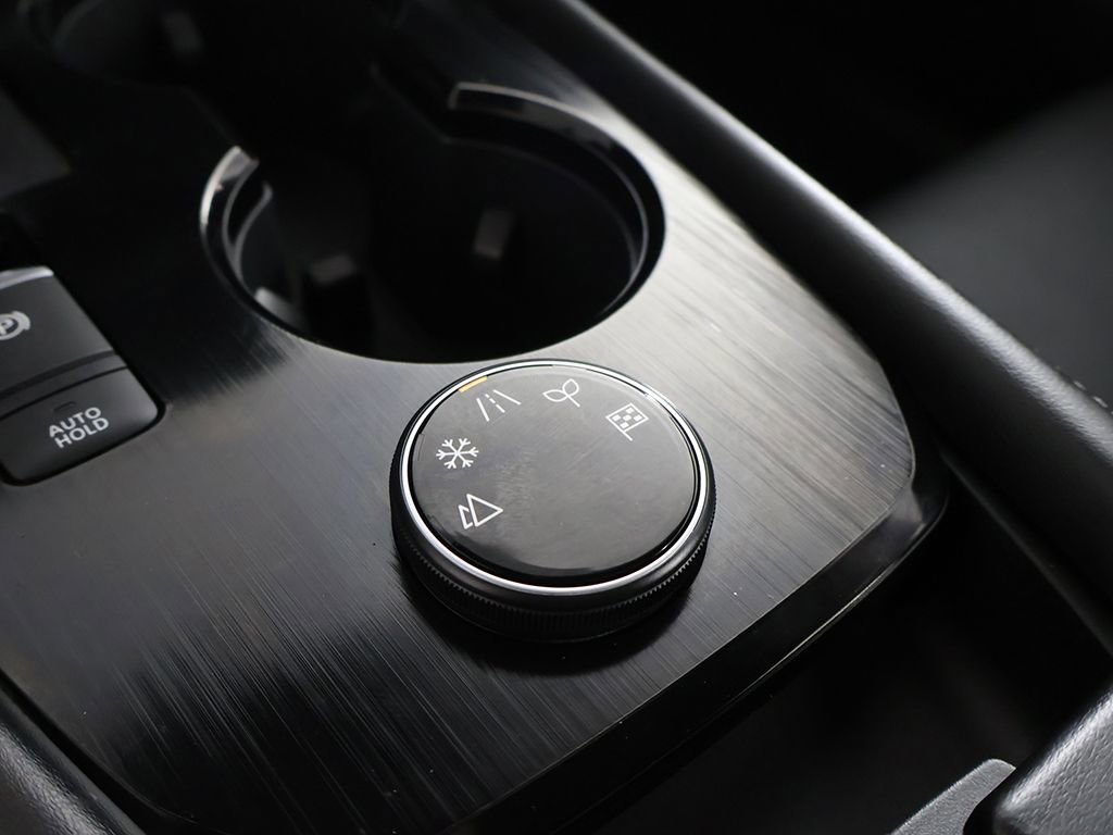 Used 2023 Nissan Rogue SL w/ SL Premium Package image 57