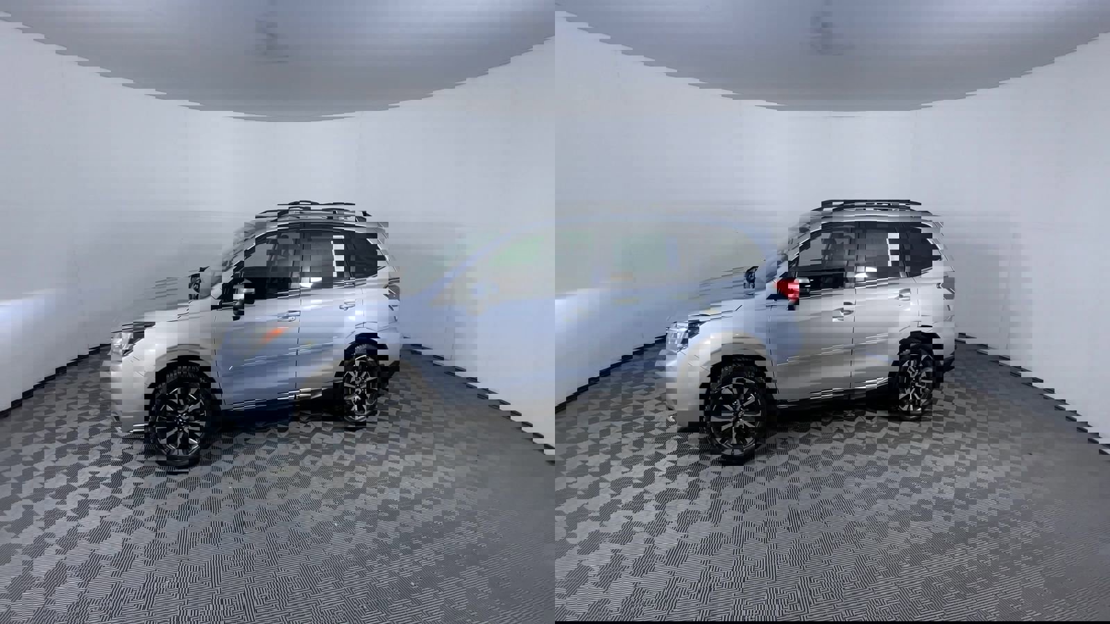 Used 2018 Subaru Forester 2.0XT Touring image 4