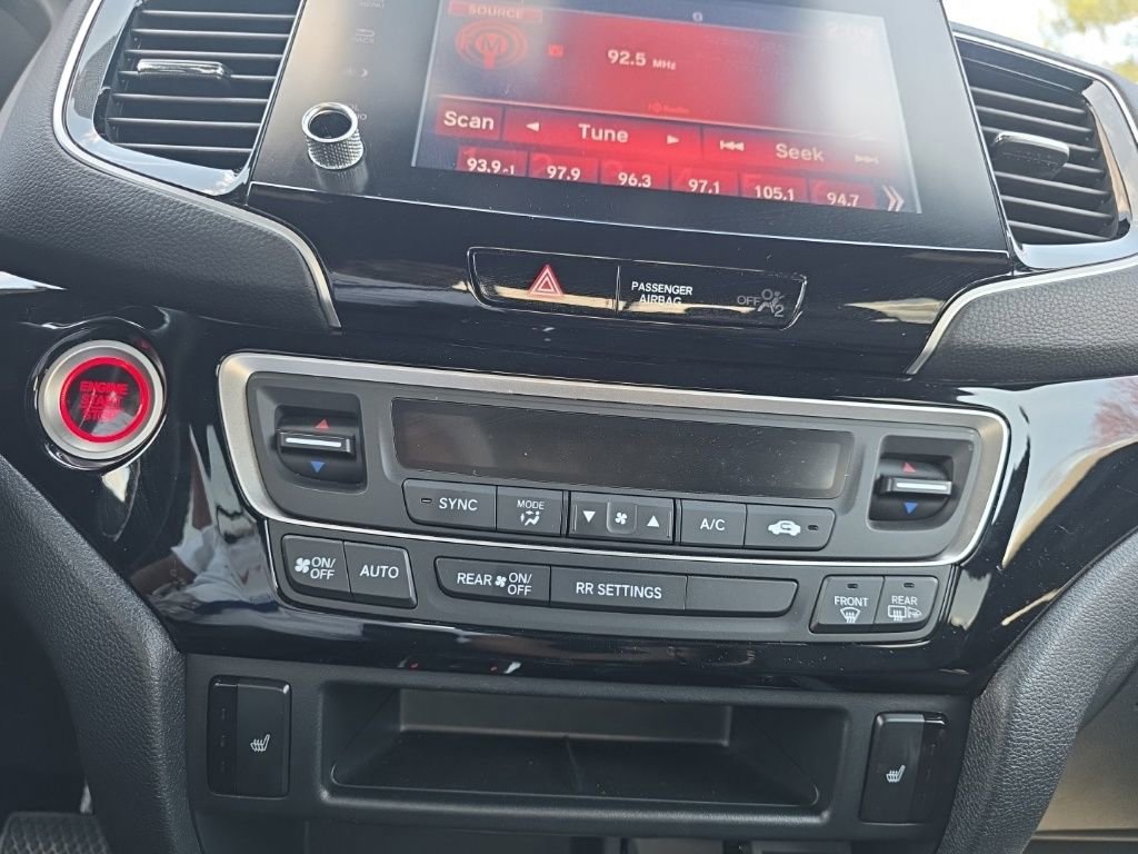 Certified 2023 Honda Ridgeline Black Edition image 17