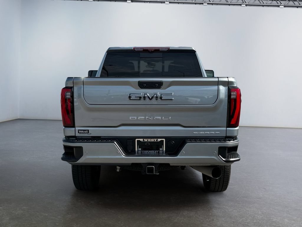 Used 2024 GMC Sierra 2500 Denali Ultimate w/ Snow Plow Prep/Camper Package AWD/4WD image 4