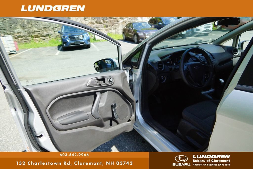 Used 2014 Ford Fiesta S FWD image 10