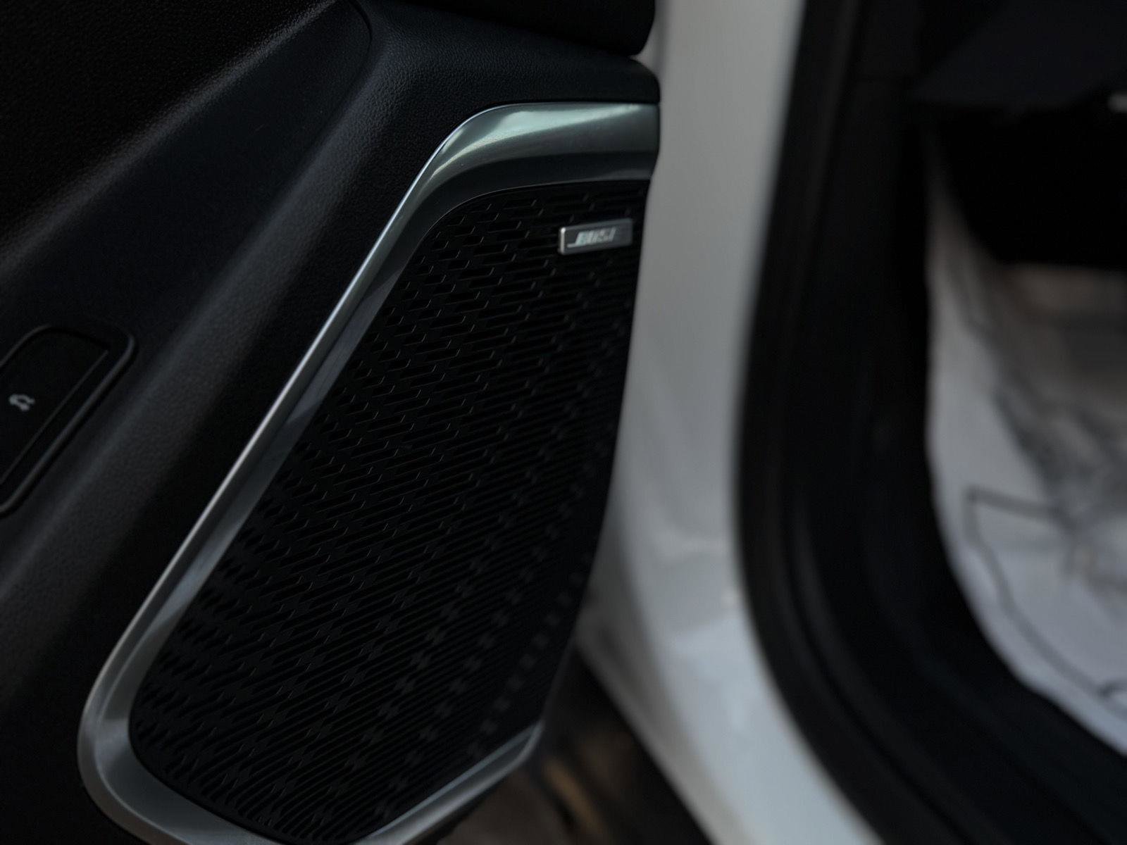 Certified 2025 Buick Enclave Preferred w/ Power Package image 25