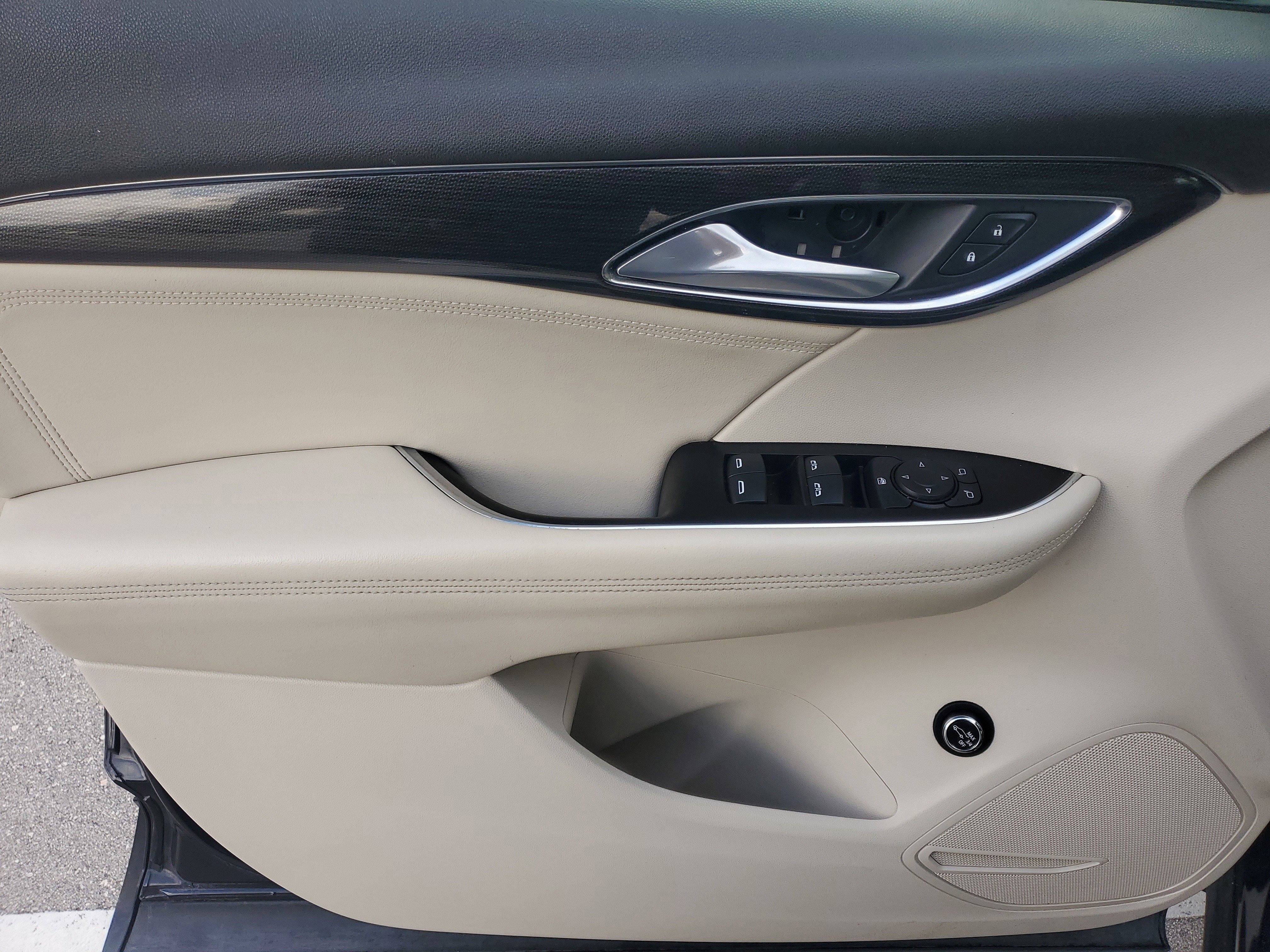 Used 2021 Buick Envision Preferred FWD image 19