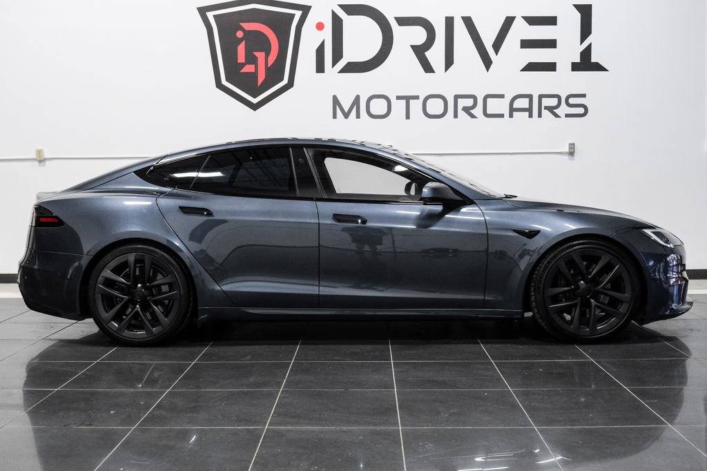 Used 2023 Tesla Model S image 11