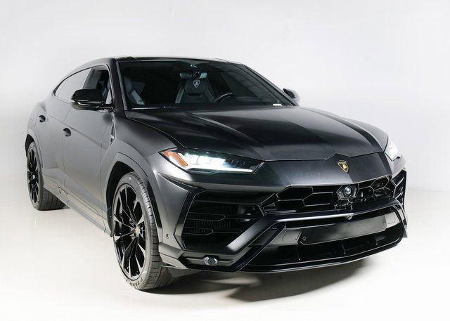 Used 2022 Lamborghini Urus image 10