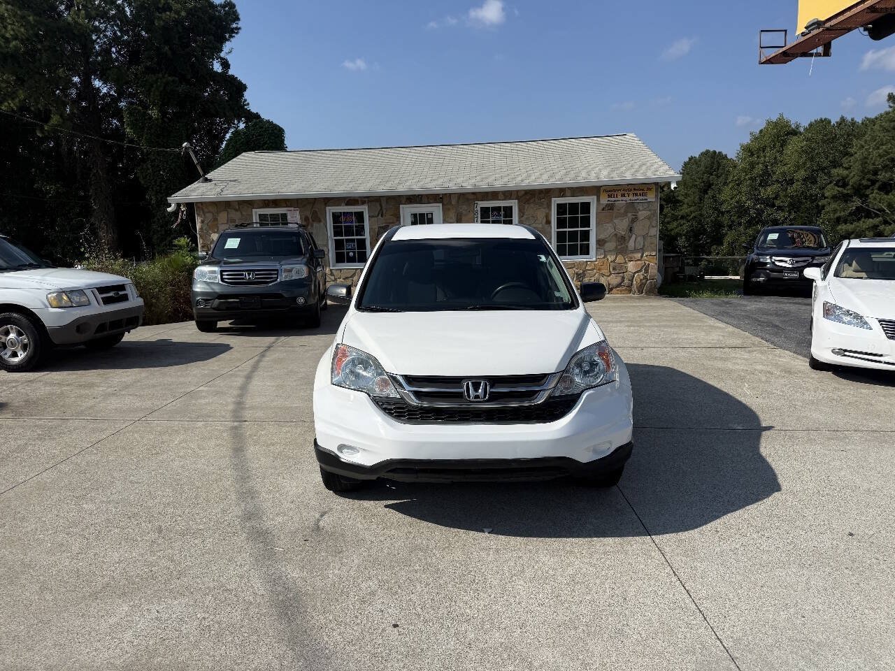 Used 2011 Honda CR-V LX image 2