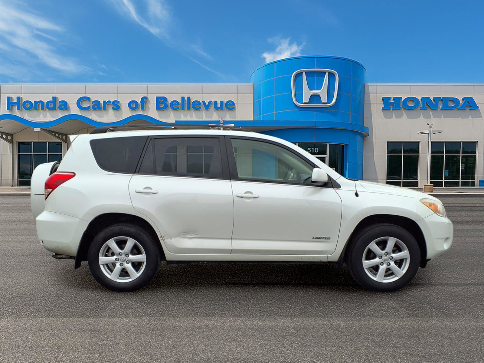 Used 2008 Toyota RAV4 Limited AWD/4WD image 9