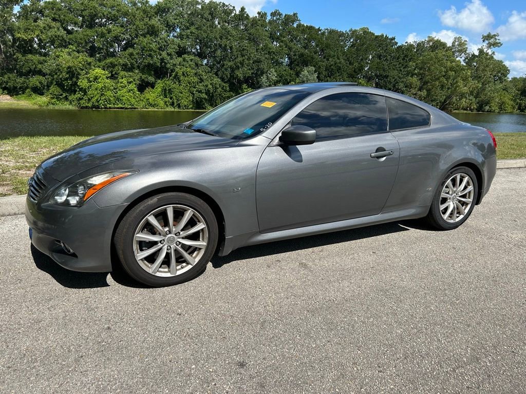 Used 2014 INFINITI Q60 Journey w/ Premium Package RWD image 2