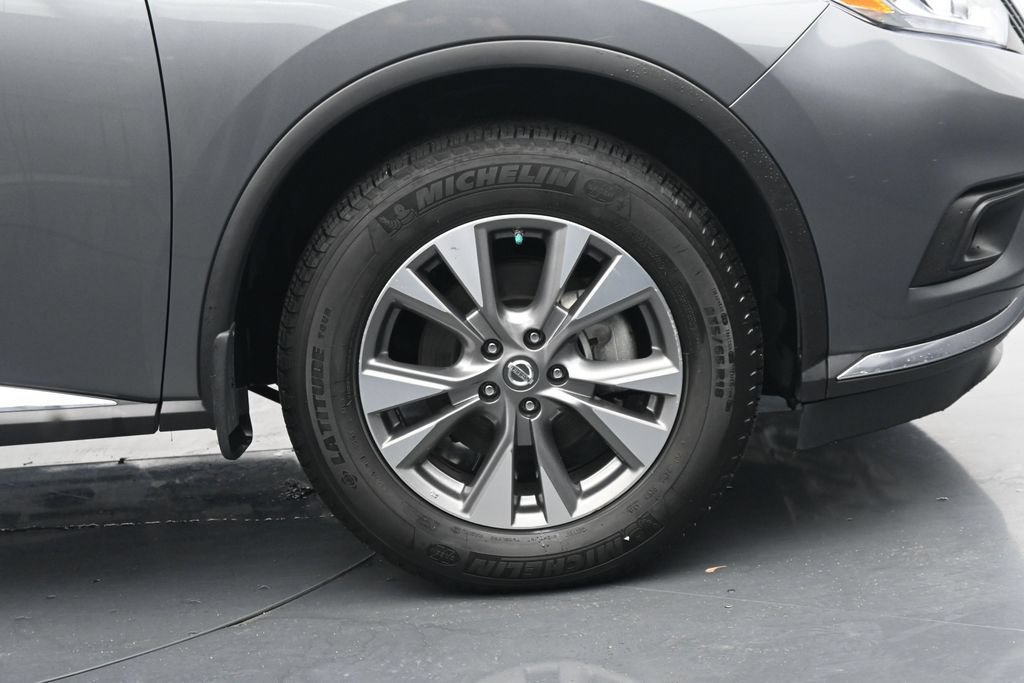 Used 2017 Nissan Murano SL w/ SL Technology Package FWD image 11