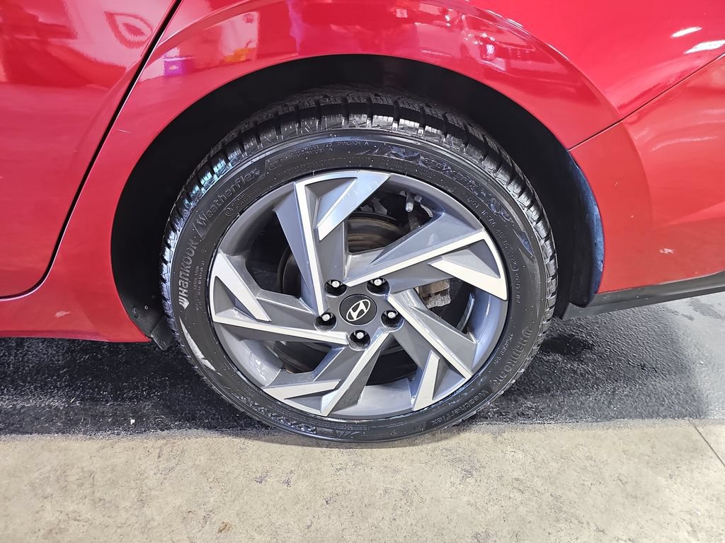 Certified 2025 Hyundai Elantra SEL FWD image 66