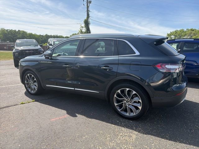 Used 2023 Lincoln Nautilus Reserve w/ Equipment Group 201A AWD/4WD image 4