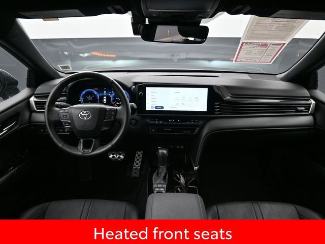 Used 2025 Toyota Camry LE image 11