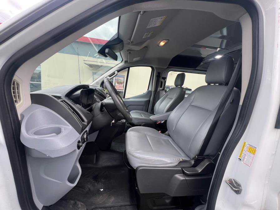 Used 2018 Ford Transit 250 130 Low Roof image 7