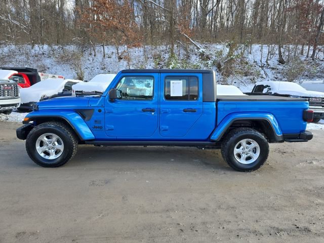 Used 2021 Jeep Gladiator Sport image 2