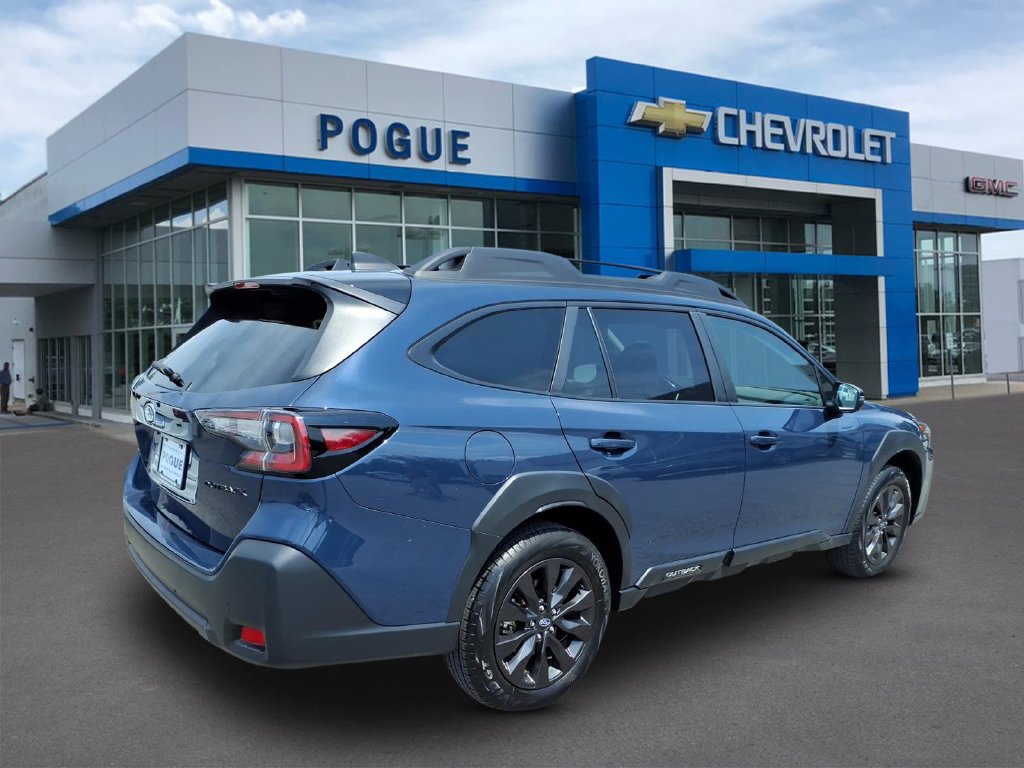 Used 2025 Subaru Outback Onyx Edition AWD/4WD image 2