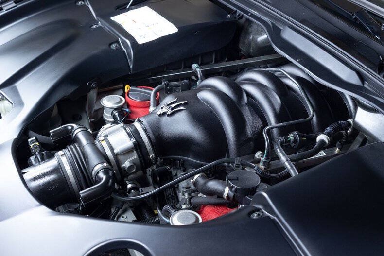 Used 2015 Maserati GranTurismo Convertible RWD image 58