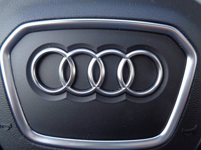 Used 2021 Audi RS Q8 image 40