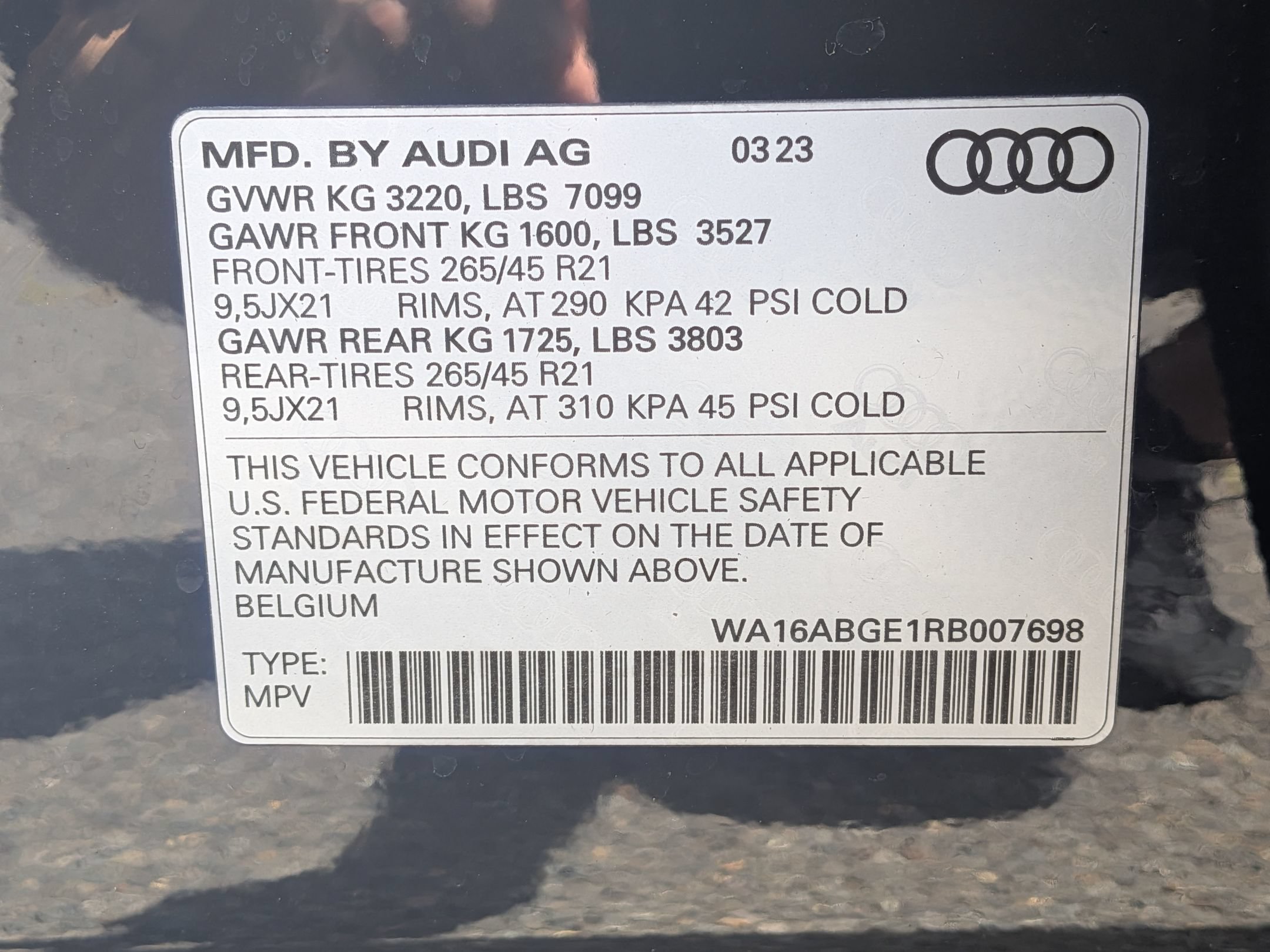 Used 2024 Audi Q8 e-tron Premium Plus w/ Prestige Package AWD/4WD image 32