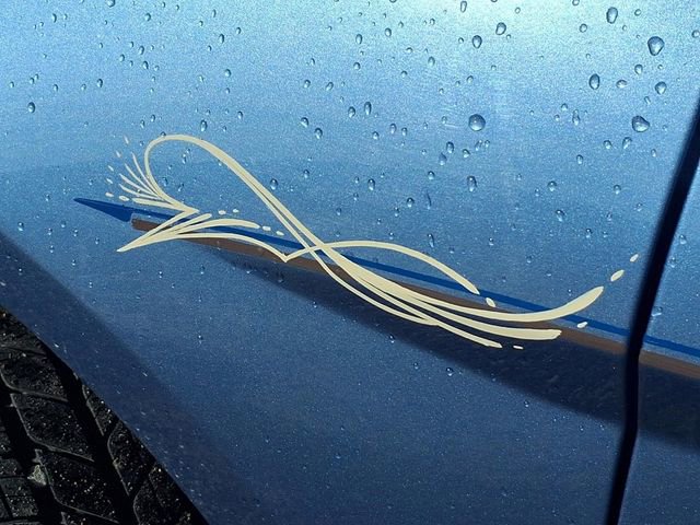 Used 2011 Chrysler 200 Limited FWD image 28