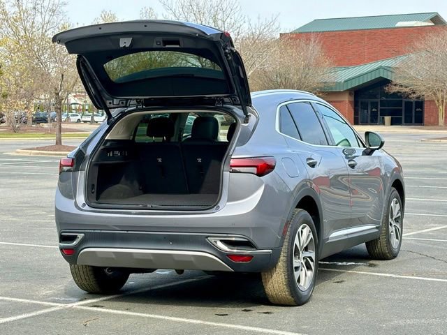 Used 2021 Buick Envision Essence w/ Technology Package I FWD image 18