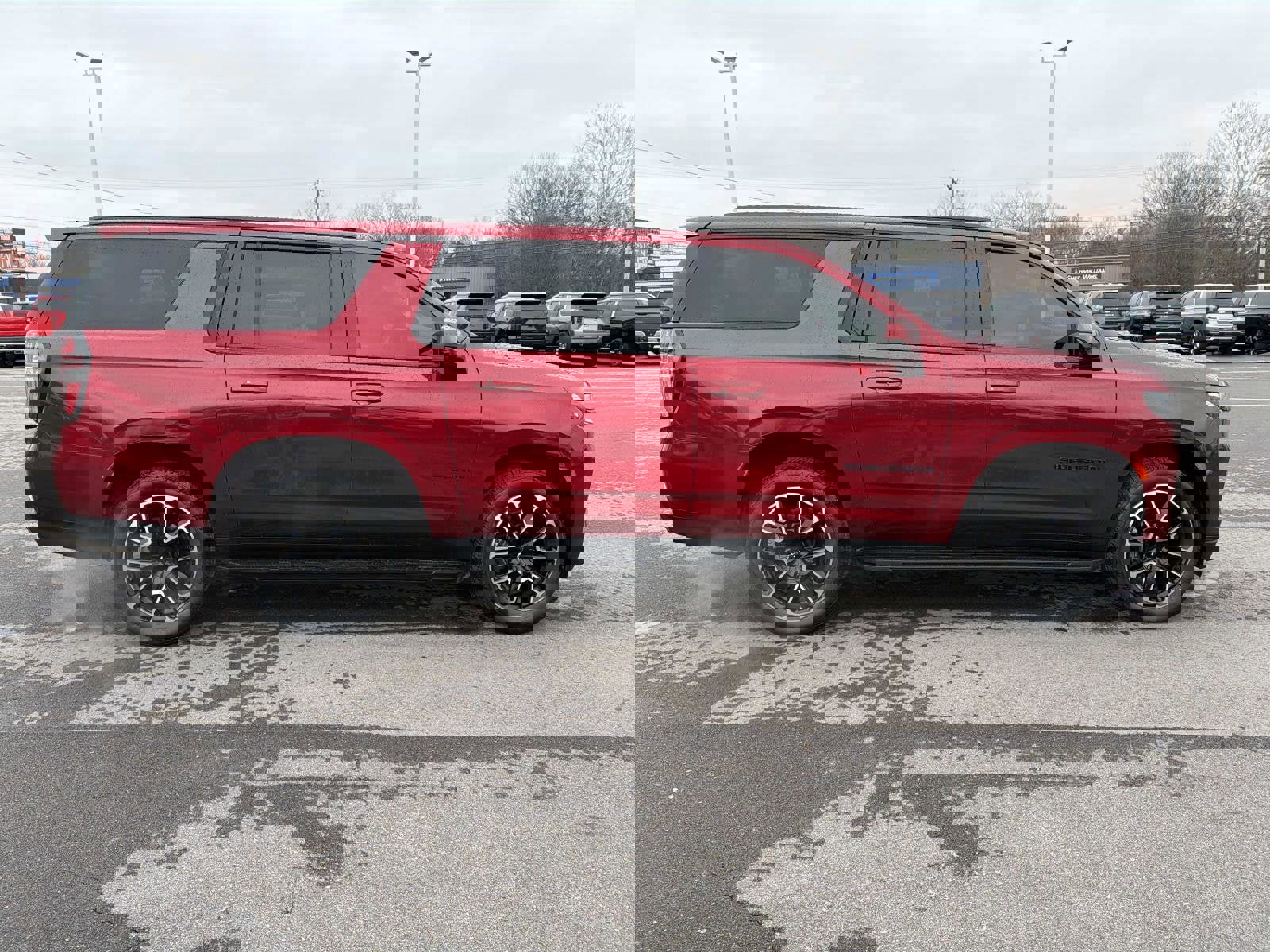 Certified 2021 Chevrolet Suburban RST w/ Luxury Package image 19