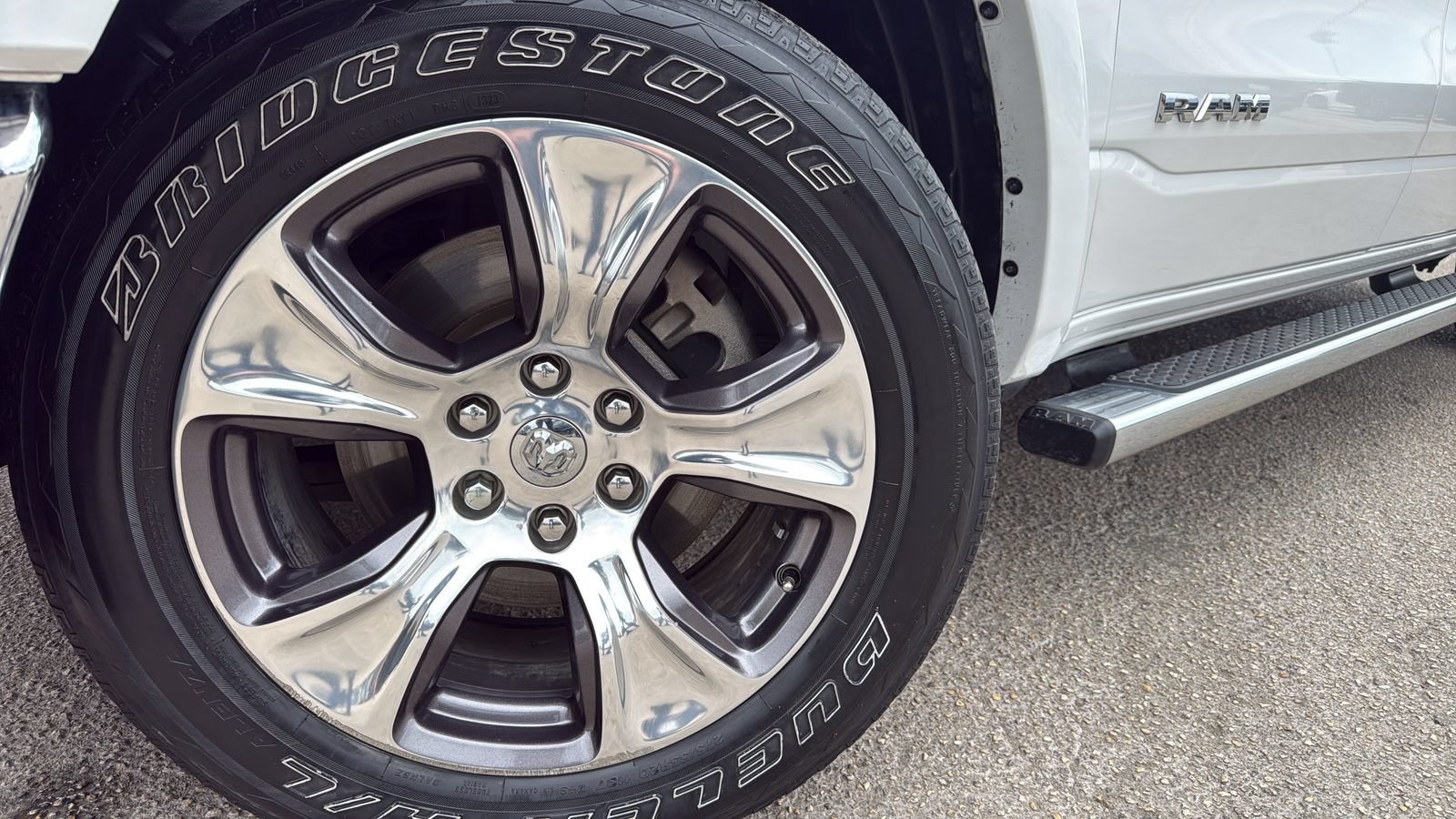 Used 2022 RAM 1500 Laramie RWD image 29