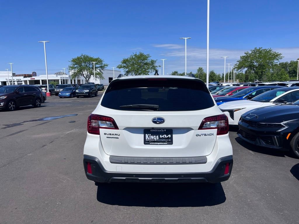 Used 2019 Subaru Outback 2.5i Touring w/ Popular Package #3A AWD/4WD image 5