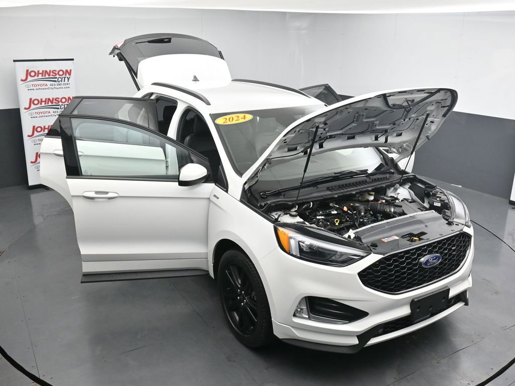 Used 2024 Ford Edge ST-Line image 43