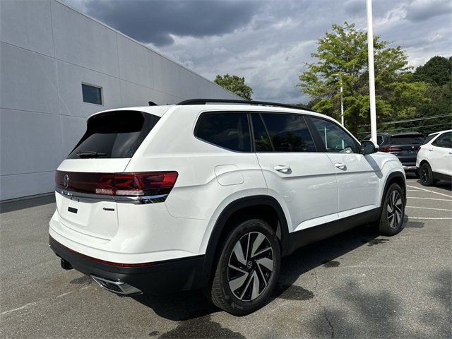 New 2025 Volkswagen Atlas SE image 5