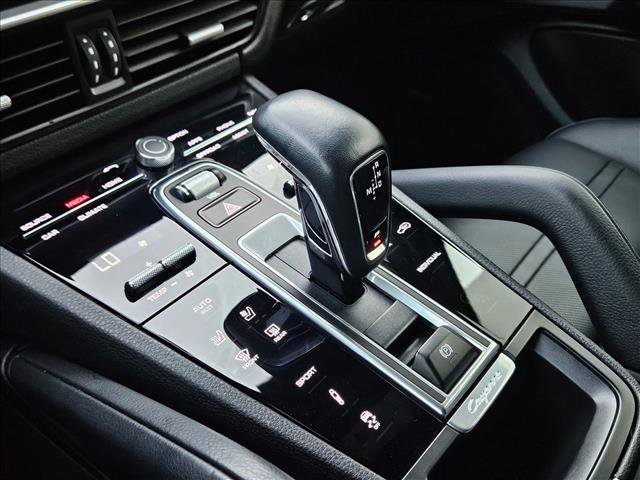Used 2020 Porsche Cayenne S image 12