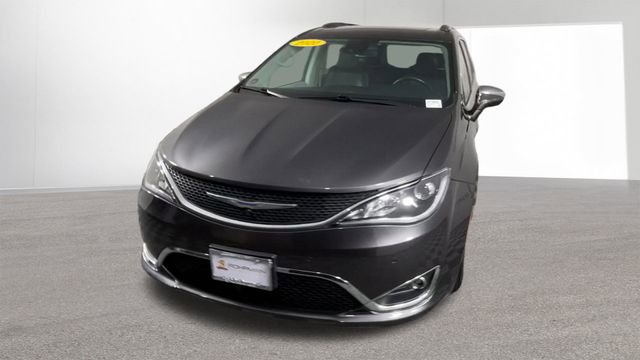 Used 2020 Chrysler Pacifica Limited w/ Advanced Safetytec Group image 3