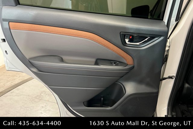 Used 2025 Subaru Forester Sport image 18