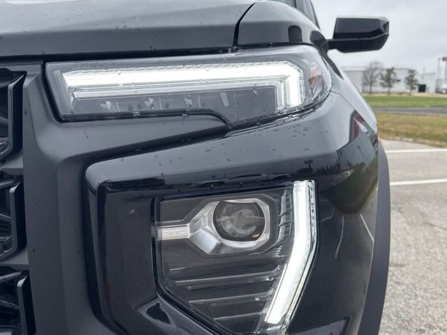 Used 2026 GMC Canyon Elevation w/ Convenience Package RWD image 10