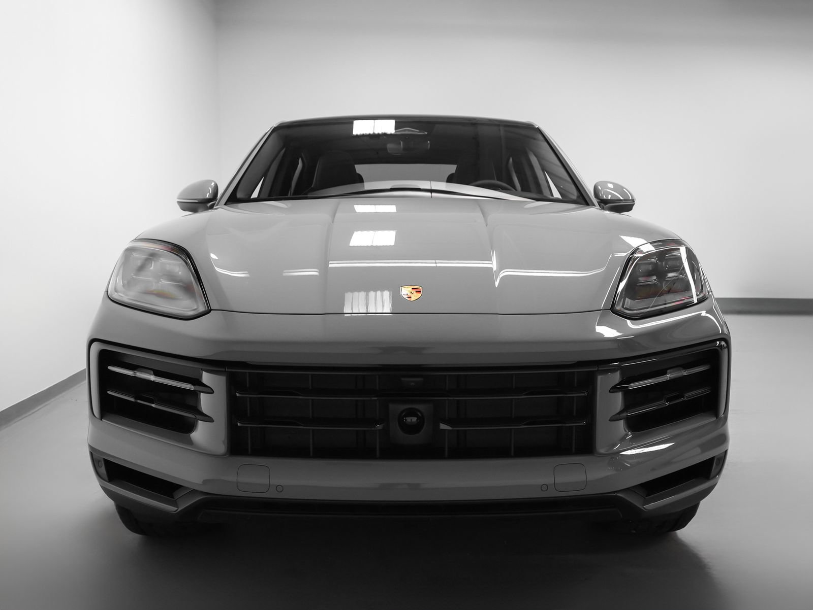 New 2026 Porsche Cayenne Coupe AWD/4WD image 8