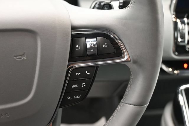 Used 2020 Lincoln Navigator Reserve w/ Luxury Package AWD/4WD image 14