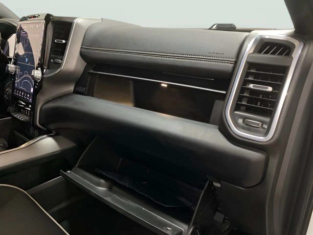 Used 2025 RAM 2500 Laramie AWD/4WD image 49