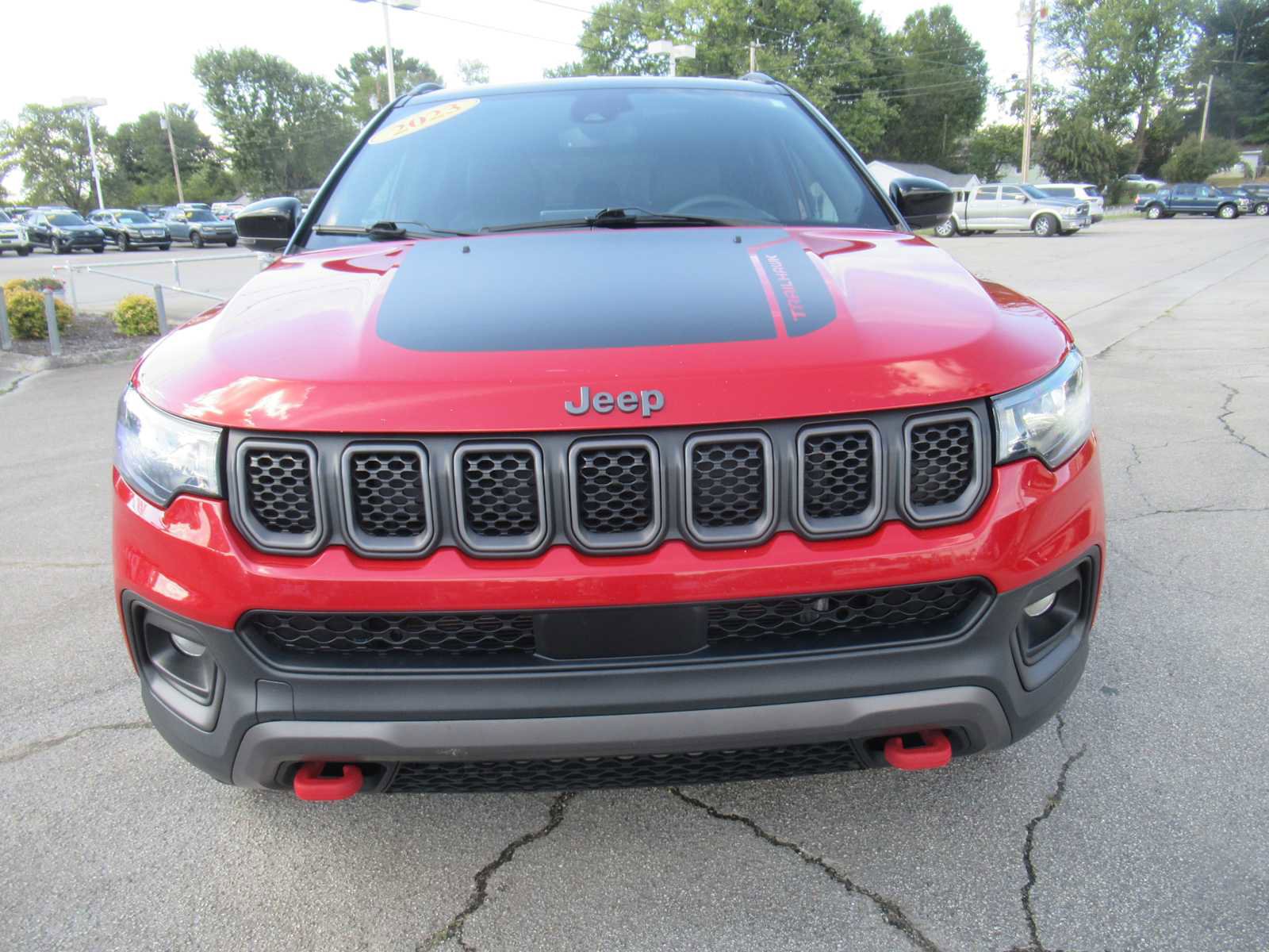 Used 2023 Jeep Compass Trailhawk image 14