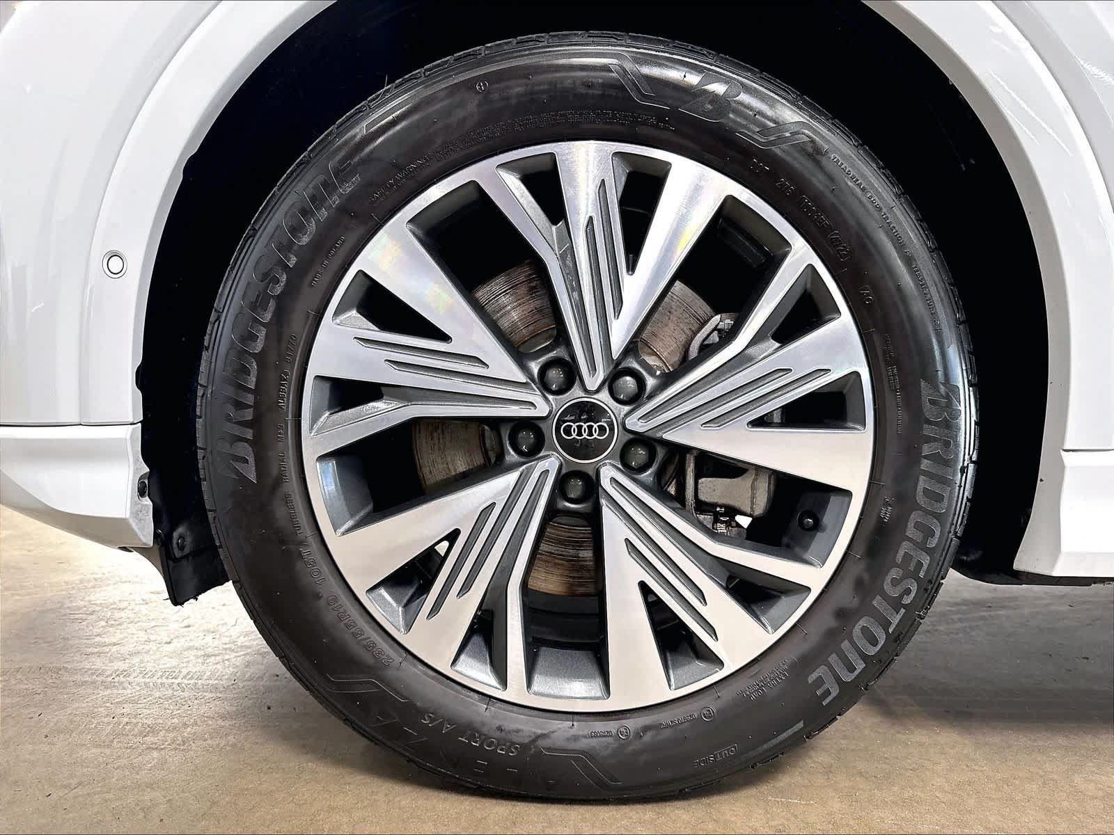 Used 2023 Audi Q4 e-tron Premium Plus w/ Premium Plus RWD image 11