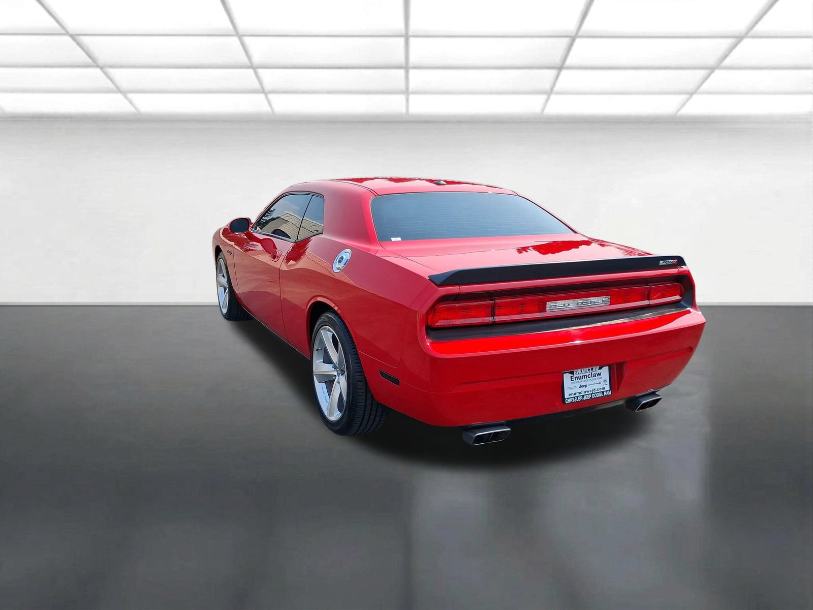 Used 2009 Dodge Challenger SRT8 w/ SRT Option Group II RWD image 5