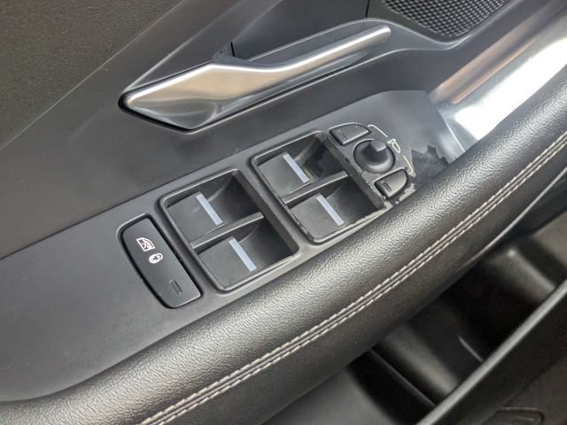 Used 2024 Jaguar E-PACE R-Dynamic SE AWD/4WD image 25