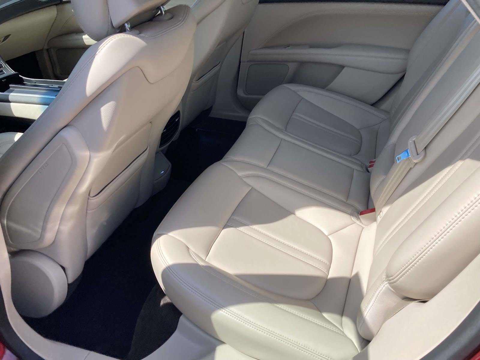 Used 2017 Lincoln MKZ Premiere FWD image 15