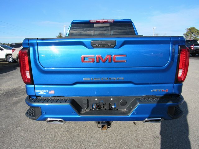Used 2023 GMC Sierra 1500 AT4 w/ AT4 Premium Package image 3