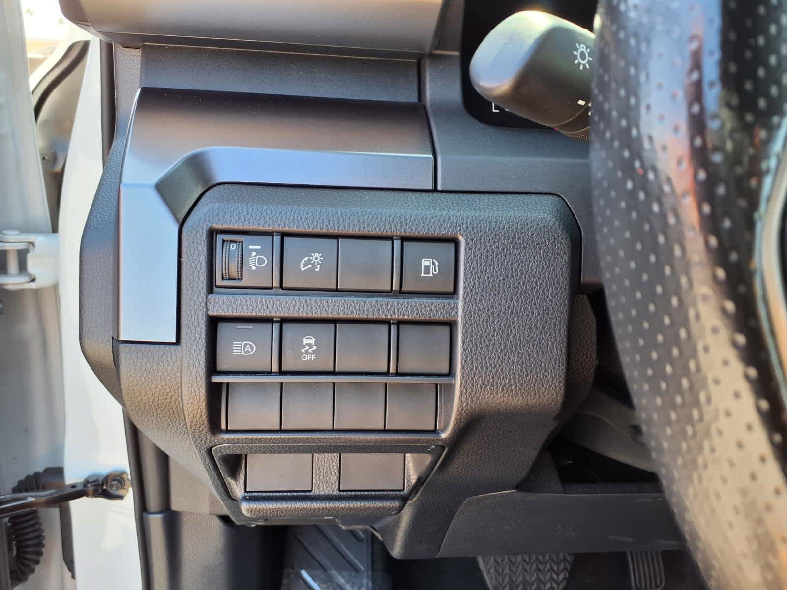 Used 2025 Toyota 4Runner SR5 RWD image 17